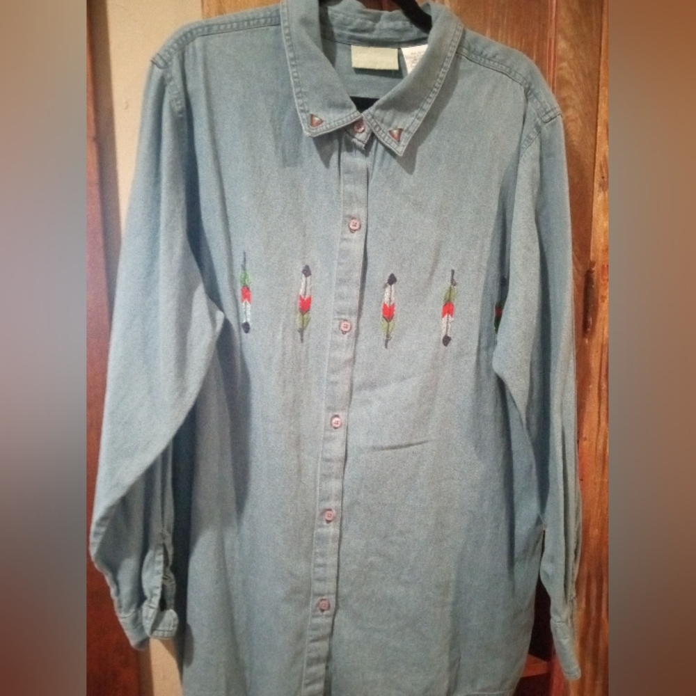 Women's Embroidered Denim Button Down Shirt